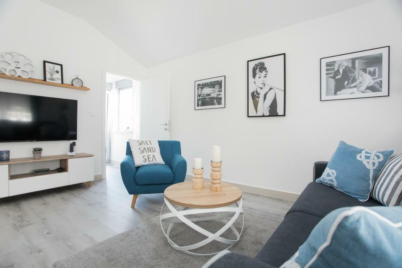 Apartment Movie Primošten Dış mekan fotoğraf