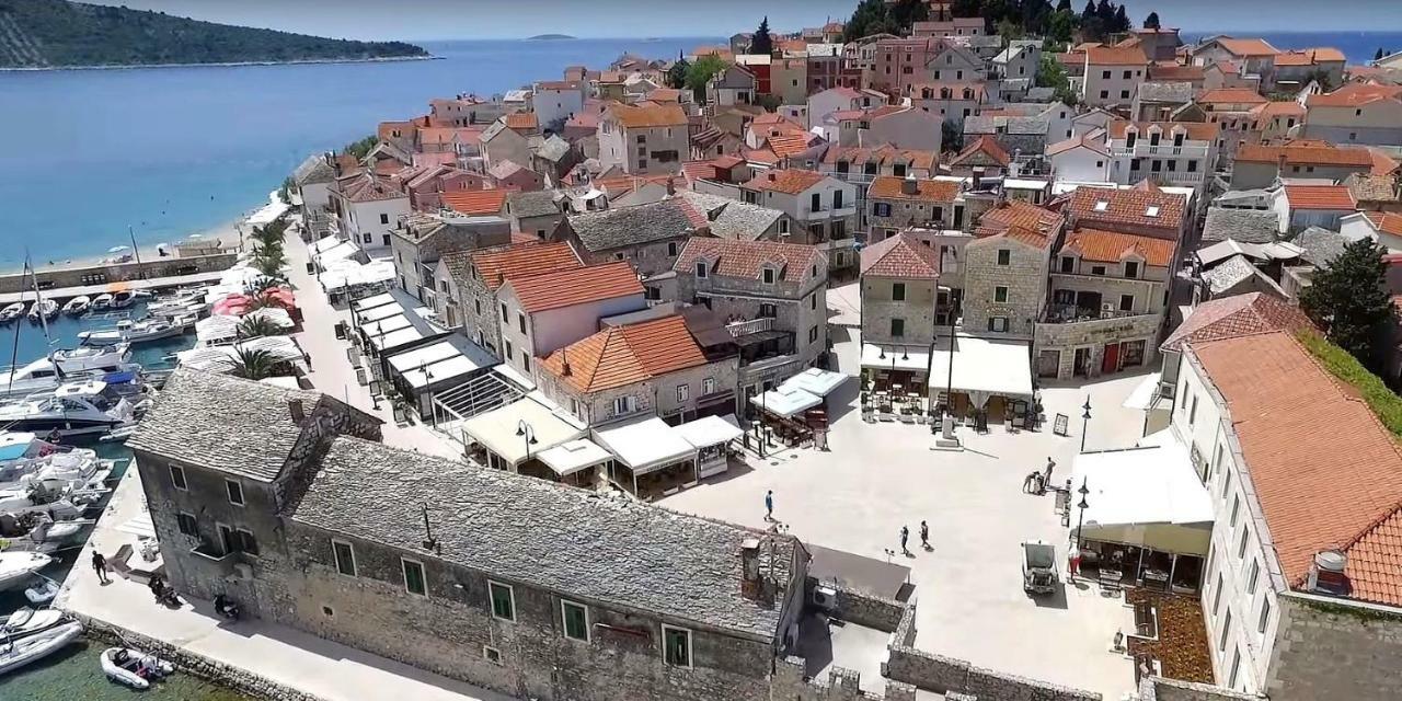 Apartment Movie Primošten Dış mekan fotoğraf