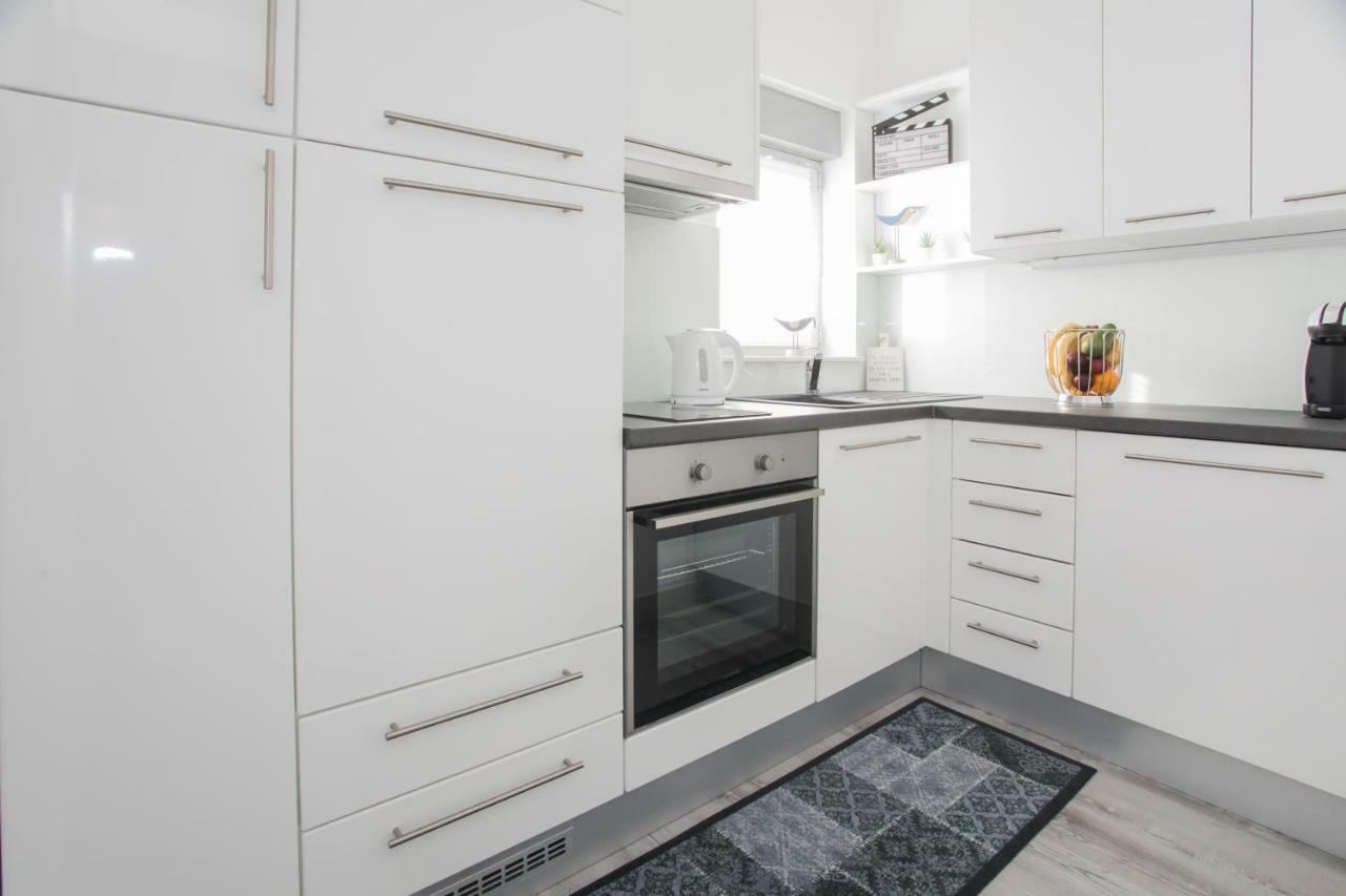 Apartment Movie Primošten Dış mekan fotoğraf