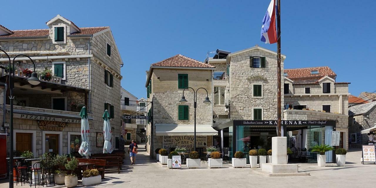 Apartment Movie Primošten Dış mekan fotoğraf